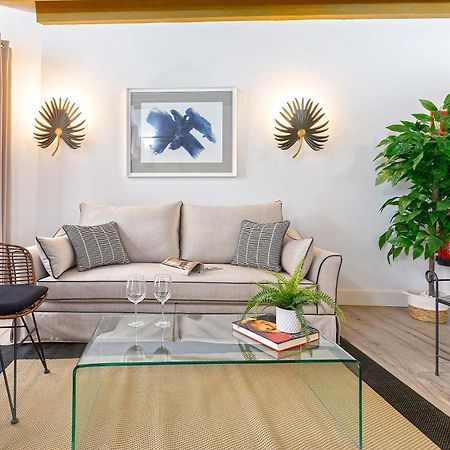 Genteel Home Padre Marchena Sevilla Bagian luar foto